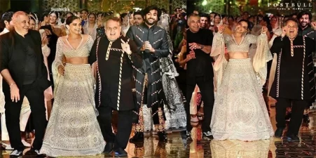 Deepika Padukone becomes the shop stoppers as Fashion Designer Abu Jani Sandeep Khosla Completed his 33 years in Bollywood.