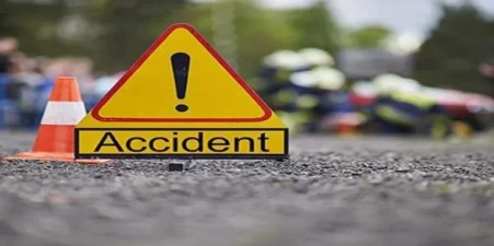 13 Killed and 15 Injured after the Truck-Bus Collision In Maharashtra