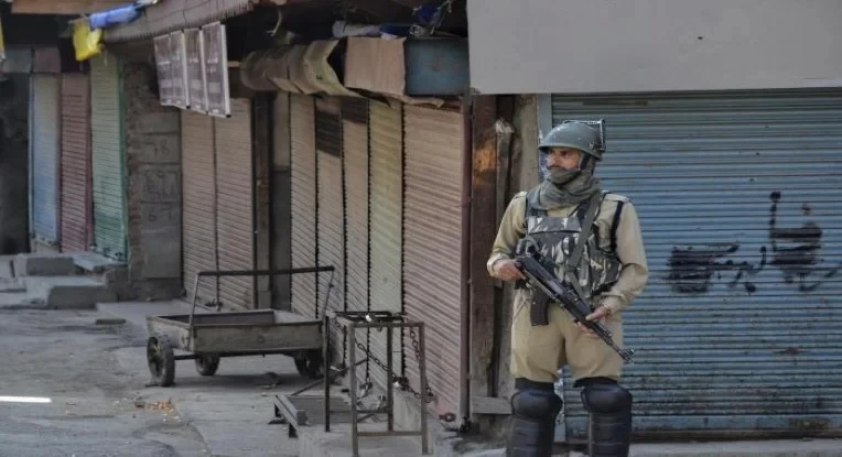 Hundreds Of “Terrorist Sympathizers” Detained by J&K Police After Back to Back Civilian Terror Killings